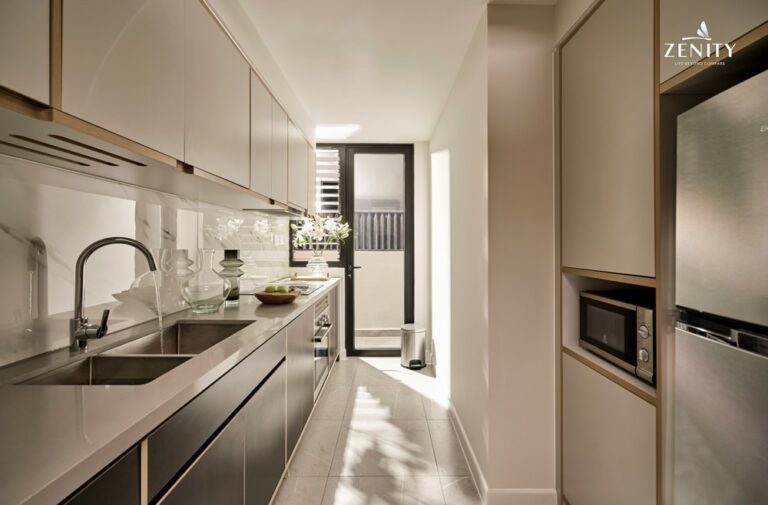 Zenity 2Bed Deluxe Kitchen