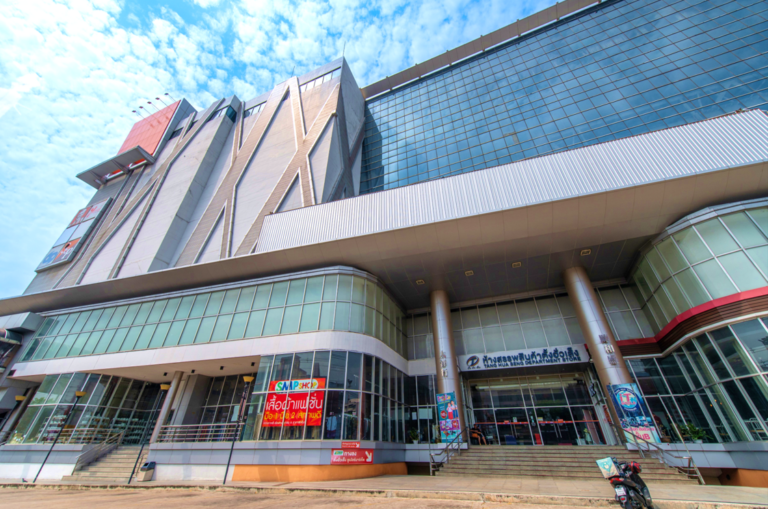 Tang Hua Seng Thonburi Ideo Charan 70 in Bang Phlat, Bangkok