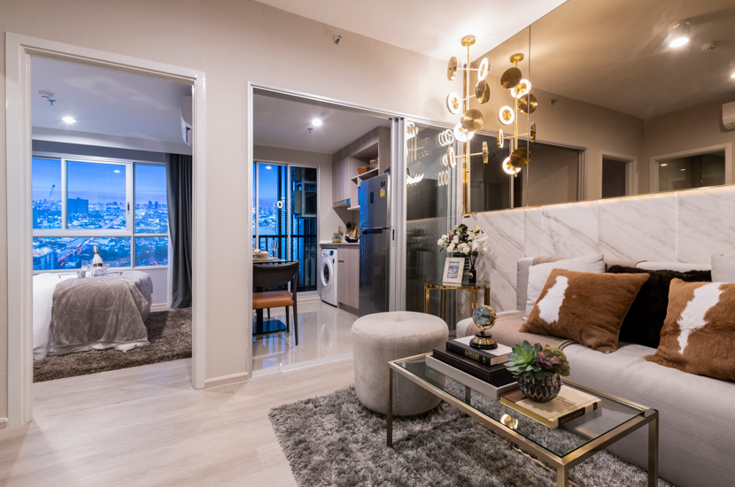 Ideo Charan 70 in Bang Phlat, Bangkok