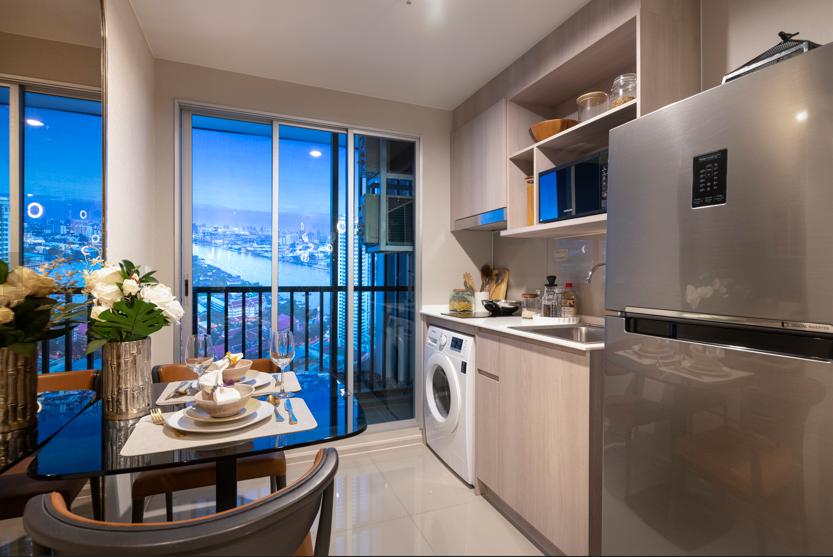 Ideo Charan 70 in Bang Phlat, Bangkok