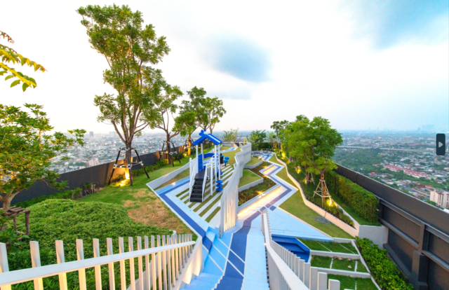 Ideo Charan 70 in Bang Phlat, Bangkok