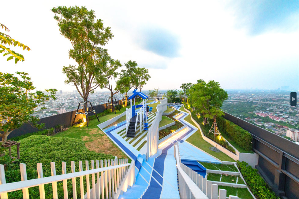 Ideo Charan 70 in Bang Phlat, Bangkok