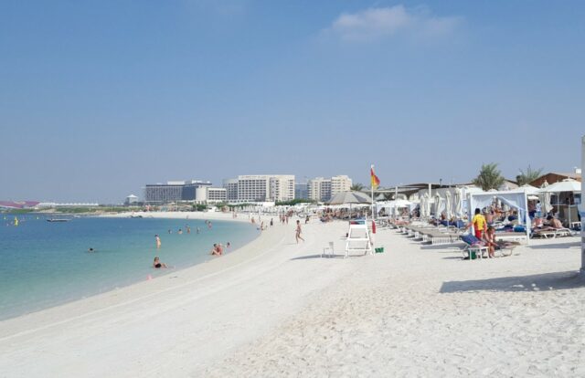 Yas Beach: 15-Min* Drive