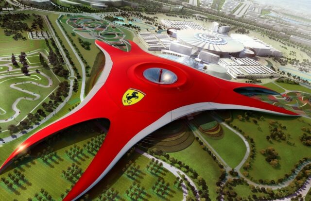 Ferrari World: 4-Min* Drive