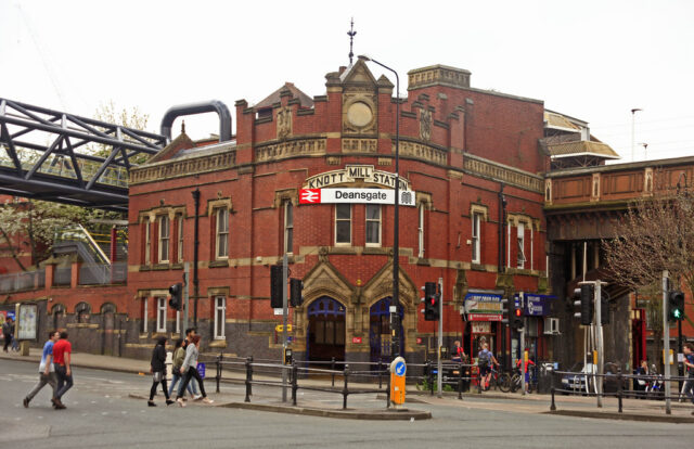 26806655881_6db7af5116_b