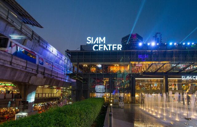 near-siam-station-the