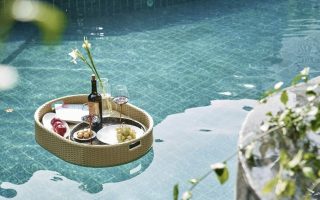 Zenity - Lagoon Pool (lifestyle)-min